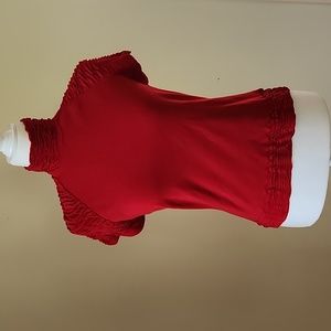 Red top size M